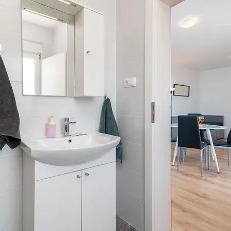 Apartamento Eight By Kuzmanic *