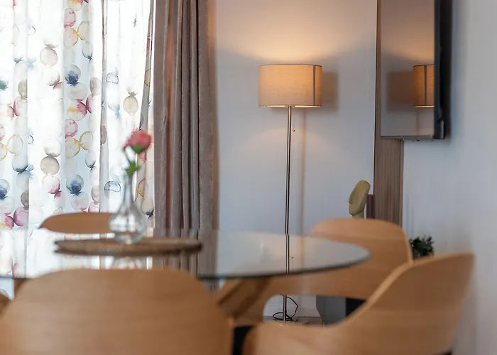 Eight By Kuzmanic Apartment *
